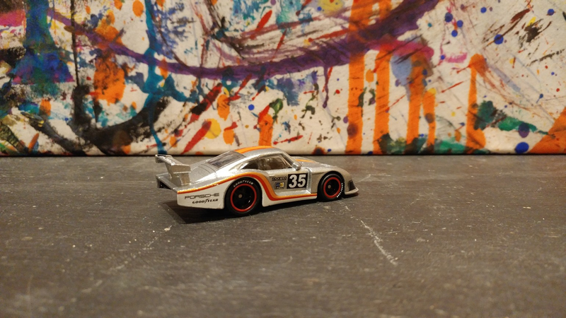Illustration for article titled LaLD Car Week - Teutonic Tuesday: Die Schwestern 935